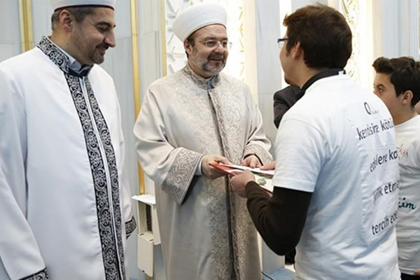 FETÖ'ye karşı gençler böyle korunacak