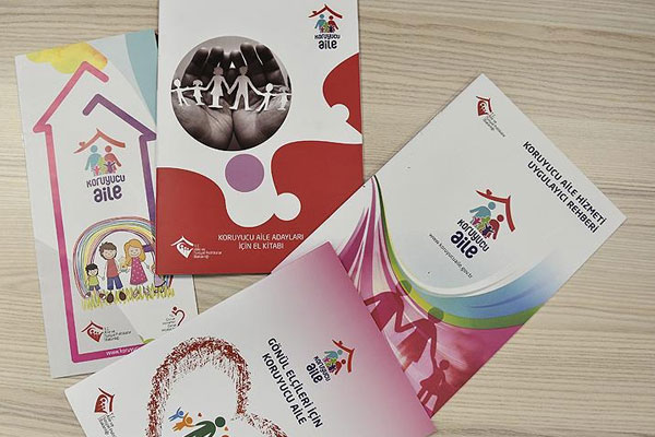 Koruyucu aile yanında 5 bin çocuk var