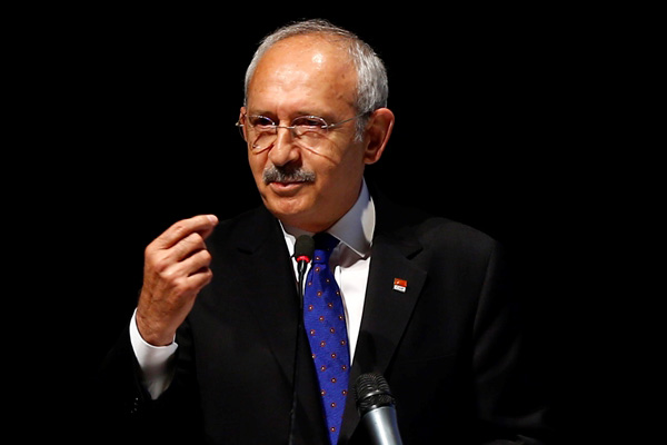 Kılıçdaroğlu: İçerideki gazetecileri savunmak zorundayım