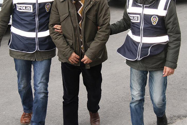 FETÖ'nün Kars 'il imamı' tutuklandı