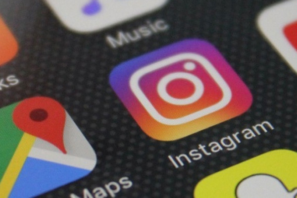 Instagram'a canlı yayın özelliği