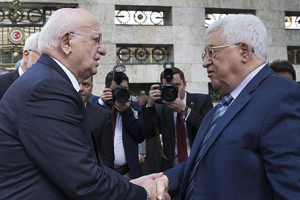 Filistin Devlet Başkanı Abbas Meclis'te