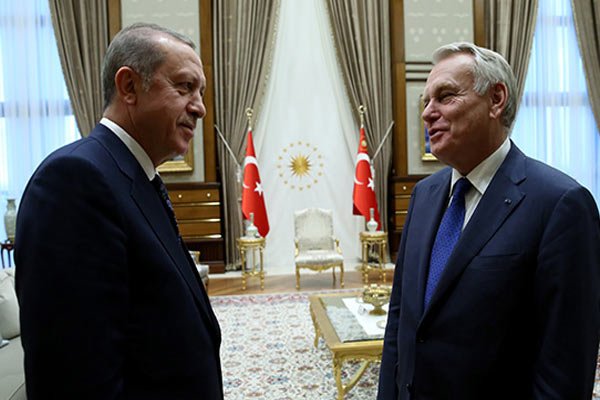 Erdoğan, Fransa Dışişleri Bakanı’nı kabul etti