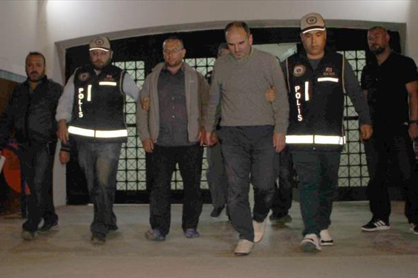 FETÖ’cülerin kaçış planı polise takıldı
