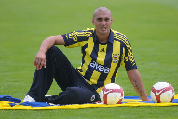 Eski Fenerbahçeli futbolcu tutuklandı