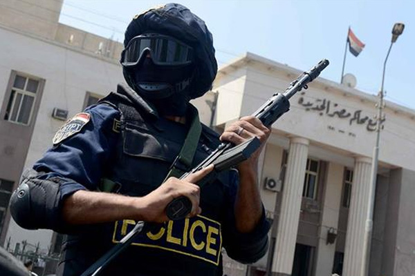 Mısır dört diplomatik misyonunu kapattı