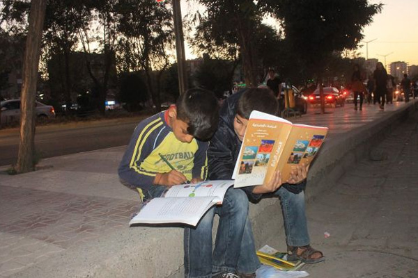 Suriyeli çocukların okuma azmi