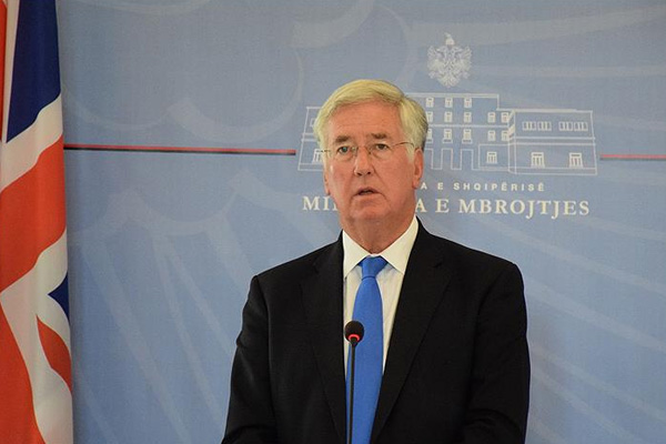 İngiltere, Suriyeli muhalifleri eğitmeye yeniden başlayacak