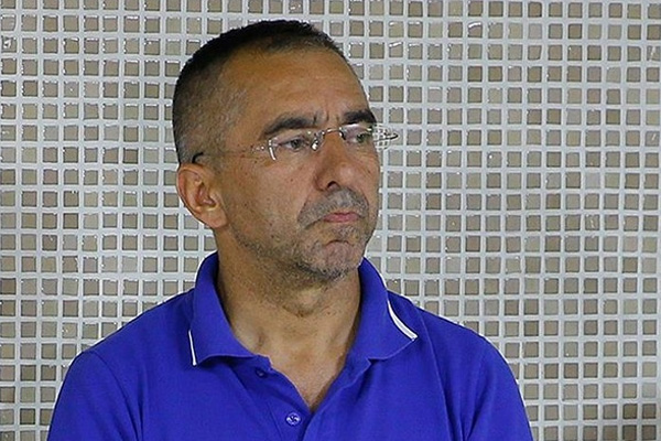 ''Sıkıyönetim komutanıyım, hepinizi öldürtürüm''