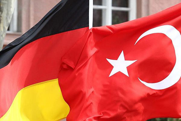 Almanya'dan 'Türkiye' geri adımı