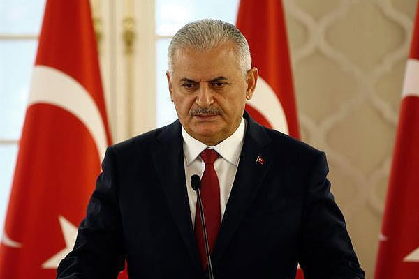 Binali Yıldırım'dan Aşık Veysel mesajı