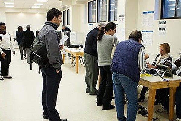 ABD'de oy verme işlemi başladı