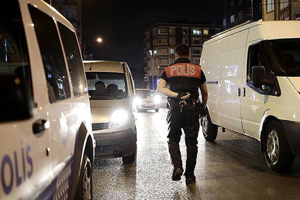 İstanbul Emniyeti'nde ByLock operasyonu