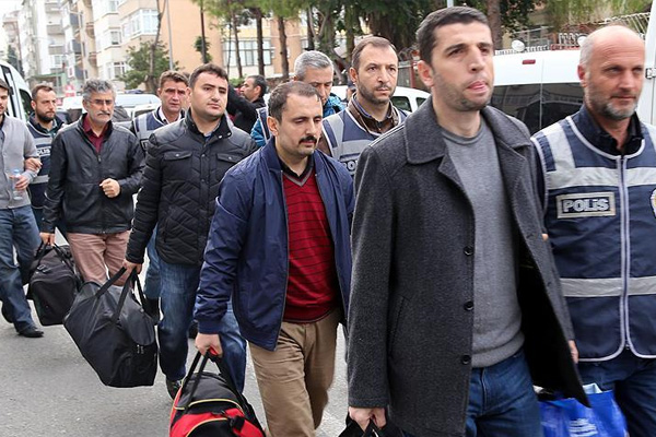 12 üniversite çalışanı tutuklandı