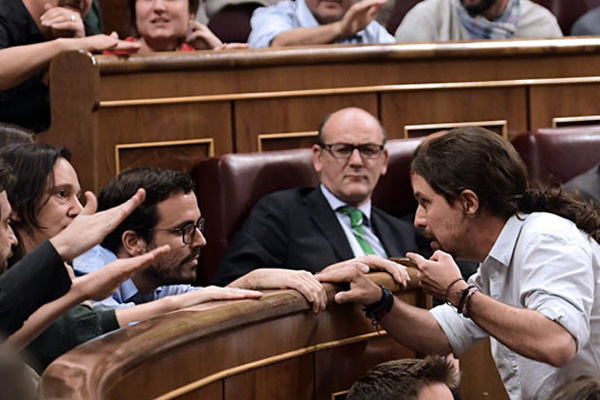 İspanya'da hükümet güvenoyu alamadı