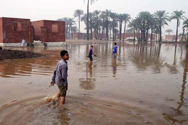 Mısır'da sel: 12 ölü