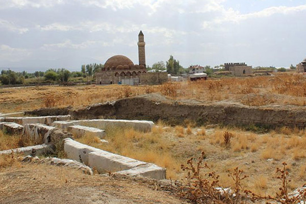 Van'da Osmanlı kamu binaları bulundu