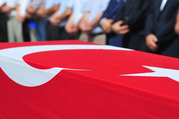 Hakkari'den acı haber: 3 asker şehit