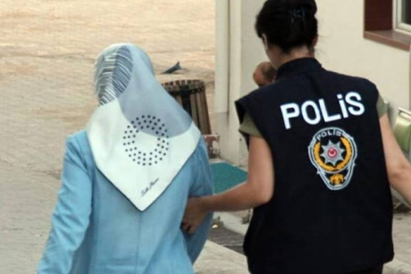 FETÖ’nün ’abla’larına operasyon: 17 gözaltı