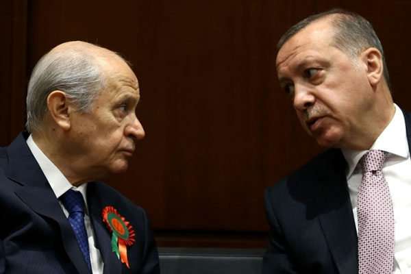 Bahçeli ilk defa 29 Ekim için Cumhurbaşkanlığı Sarayı'nda