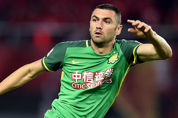 Burak Yılmaz'dan 2 gol