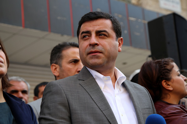 Demirtaş'tan parti kapatma iddiası