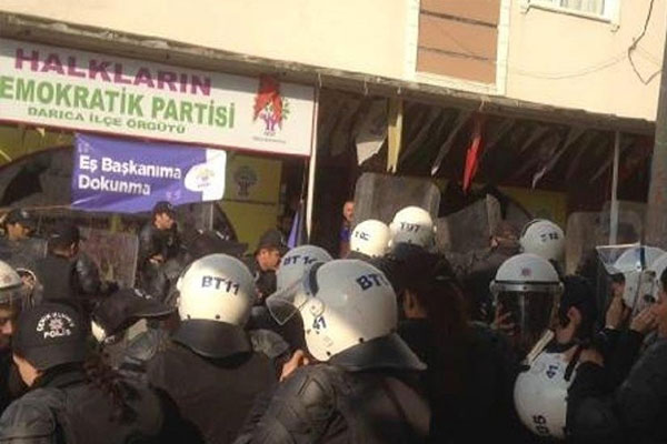 HDP'lilere polis müdahalesi