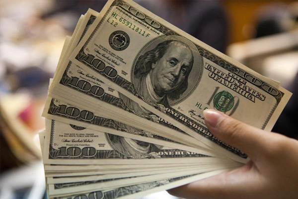 Dolar haftaya hareketli başladı