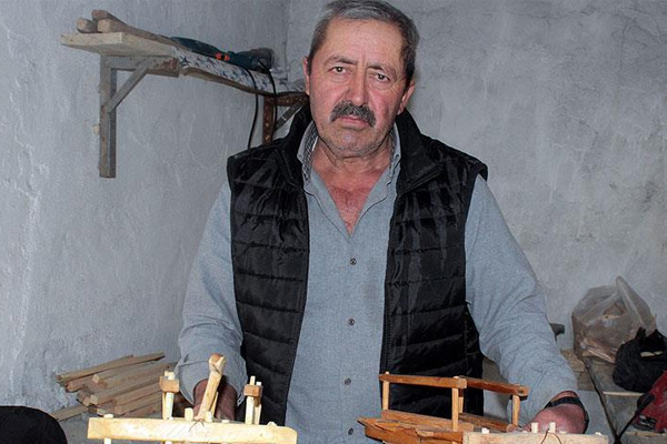 Köy kültürü tezgahta yaşıyor