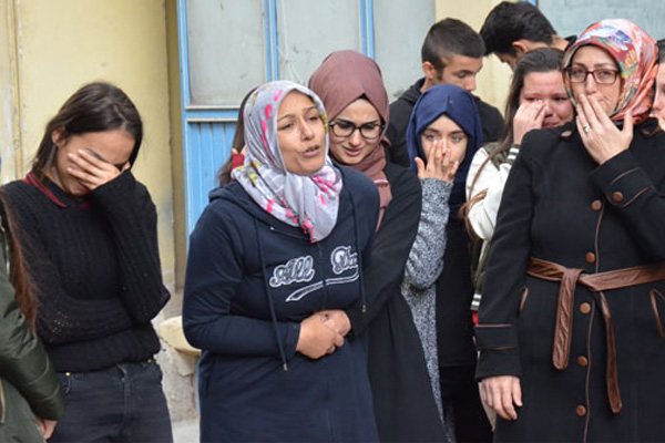 Oğlu vurulan annenin yürek yakan feryadı