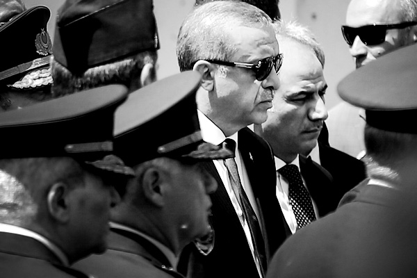 'Erdoğan'ı dinleyip, kayıtları ABD'ye gönderdiler'