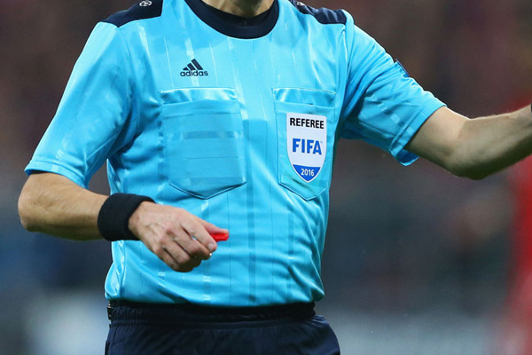 Fenerbahçe-Manchester United maçında hakem değişti