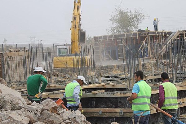 Konutlar mağdurlar için yükseliyor