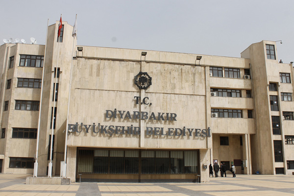 Diyarbakır'a kayyum atandı!