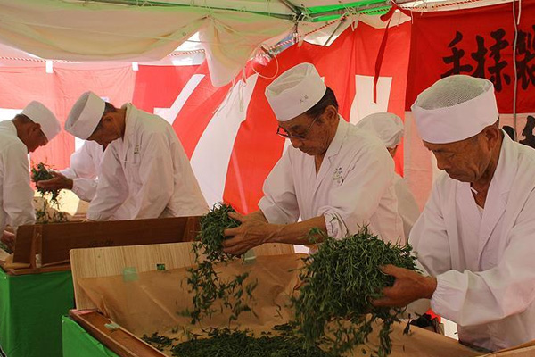 Rize çayı Japonya'da tanıtıldı