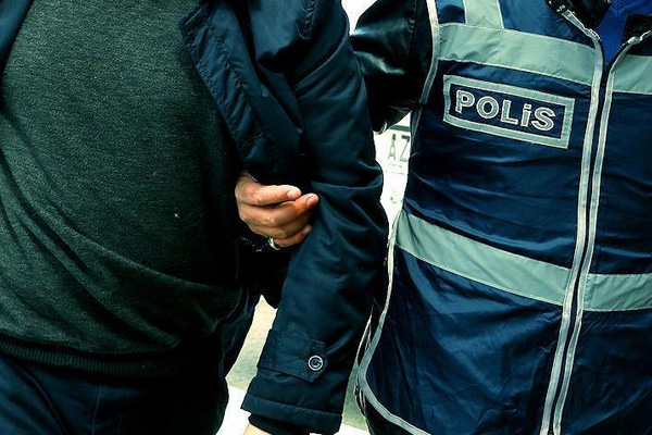 İzmir'deki FETÖ soruşturmasında 55 tutuklama