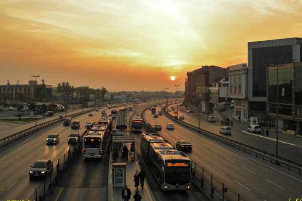Uzman yolculardan 'metrobüs' taktikleri