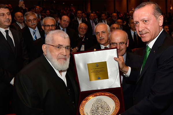 Korkut Özal hayatını kaybetti