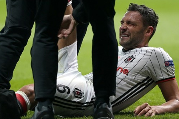 Beşiktaş'a bir kötü haberde Tosic'den