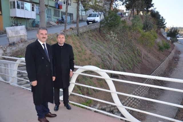 Gemlik girişi güzelleşiyor
