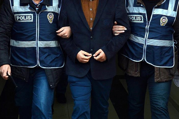 Kayyum atanan şirketin yöneticileri tutuklandı