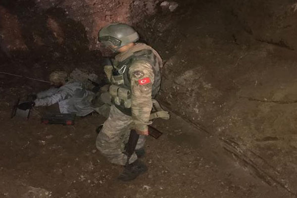 Nusaybin’den Suriye’ye uzanan tünel bulundu