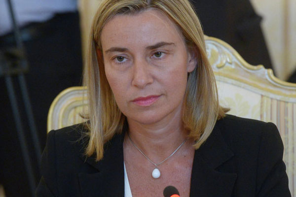 AB'den Çavuşoğlu ve Çelik'e HDP telefonu