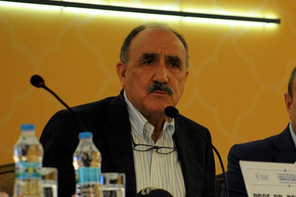 'Burjuva Müslüman bir gençlik görüyorum...'