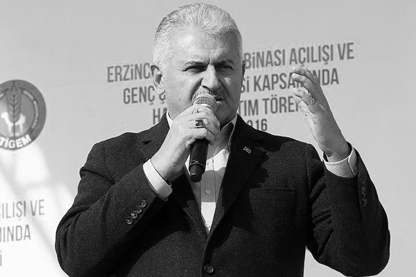 Başbakan'dan Kılıçdaroğlu'na 'demokrasiye sahip çıkma' cevabı