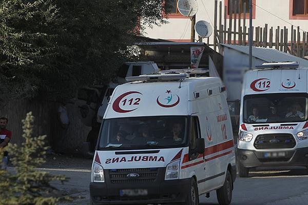 Hakkari'de askere saldırı