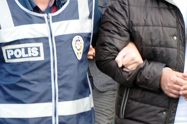 Sivas'ta 27 iş adamı FETÖ'den gözaltında