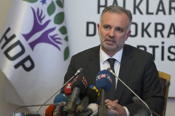 HDP: Siyaset yapıp, yapmamamıza halk karar verecek