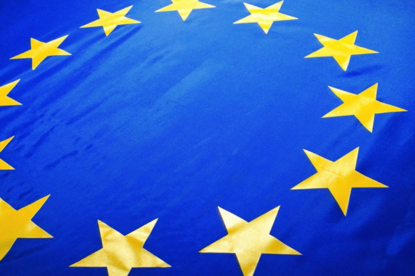 AB İlerleme Raporu'nda Türkiye'ye sert eleştiriler