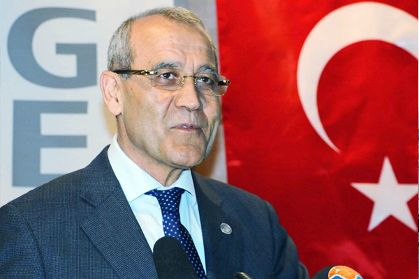 Eski AK Partili vekil kalp krizi geçirdi